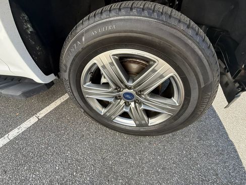Used 2019 Ford F150 Lariat AWD/4WD image 27