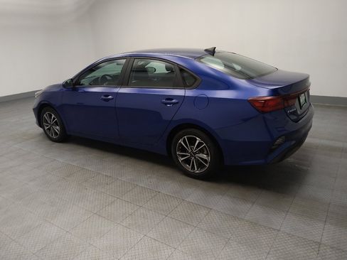 Used 2023 Kia Forte LXS image 3