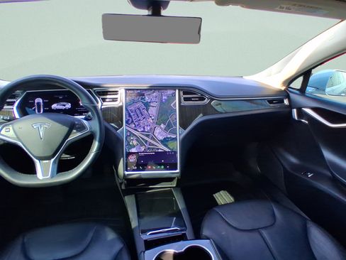 Used 2013 Tesla Model S RWD image 2