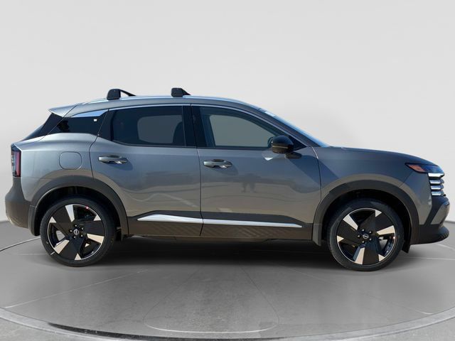 New 2026 Nissan Kicks SR w/ Cold Weather Package AWD/4WD image 2