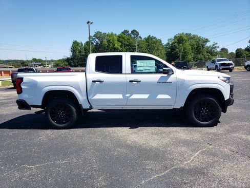 New 2026 Chevrolet Colorado W/T w/ WT Custom Package RWD image 5