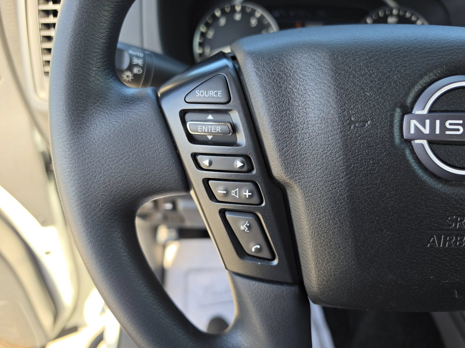 Used 2022 Nissan Frontier S w/ Technology Package AWD/4WD image 31