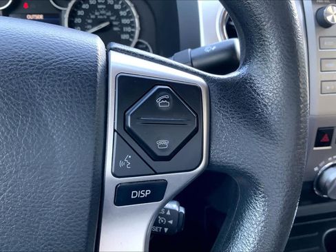 Used 2014 Toyota Tundra SR5 w/ SR5 Upgrade Package AWD/4WD image 25
