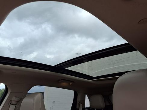 Certified 2023 Lincoln Nautilus Reserve AWD/4WD image 9