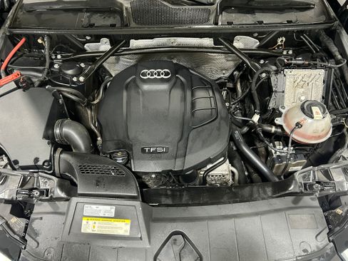 Used 2018 Audi Q5 2.0T Premium Plus w/ Premium Plus Package image 18