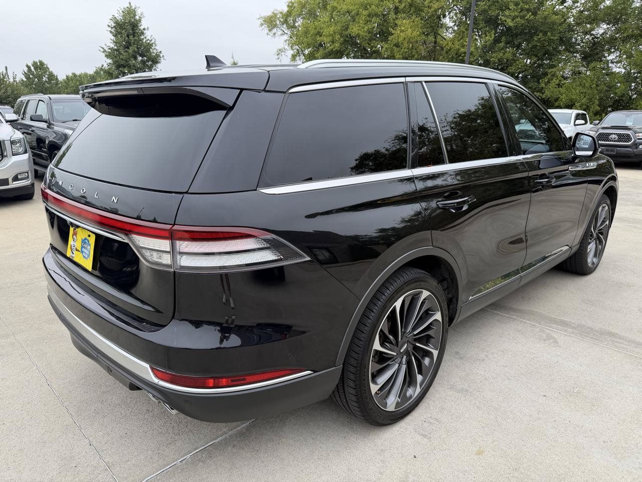 Used 2020 Lincoln Aviator Reserve w/ Equipment Group 202A AWD/4WD image 5
