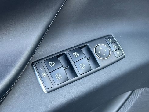 Used 2017 Tesla Model X 100D image 12