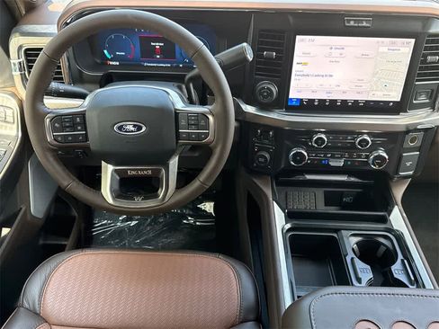 New 2025 Ford F350 King Ranch w/ FX4 Off-Road Package image 20