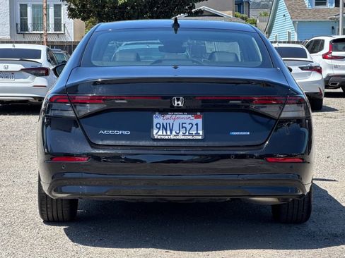 Certified 2024 Honda Accord EX-L image 5