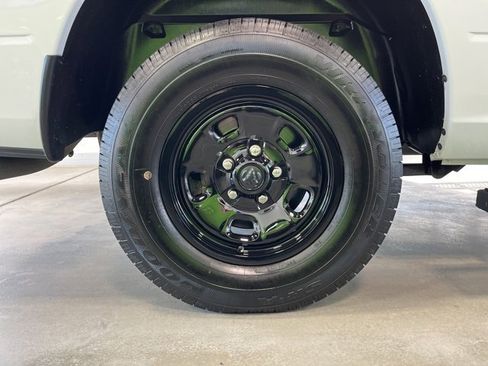 Certified 2020 RAM 1500 Tradesman w/ Power & Remote Entry Group image 9