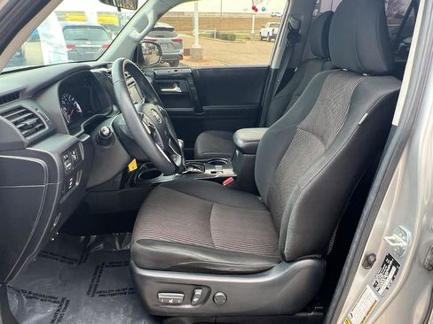 Used 2019 Toyota 4Runner TRD Off-Road image 41