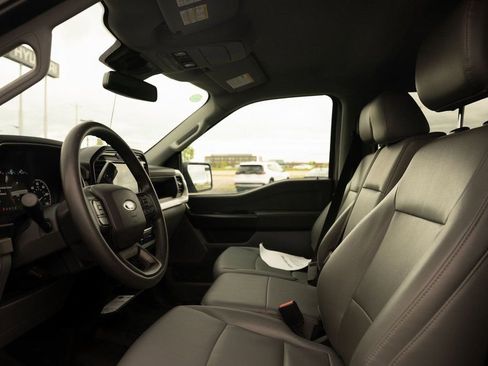 Used 2023 Ford F150 XLT w/ Trailer Tow Package image 16