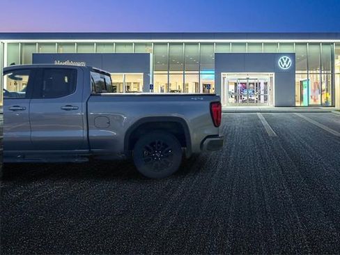 Used 2020 GMC Sierra 1500 Elevation w/ Elevation Value Package AWD/4WD image 13