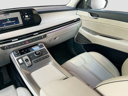 Used 2024 Hyundai Palisade Calligraphy FWD image 25