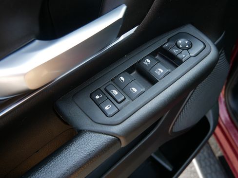 Used 2025 RAM 1500 Big Horn AWD/4WD image 21