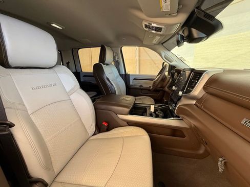 Used 2025 RAM 3500 Laramie image 19