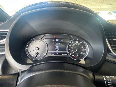 Used 2023 INFINITI QX50 Sport image 38