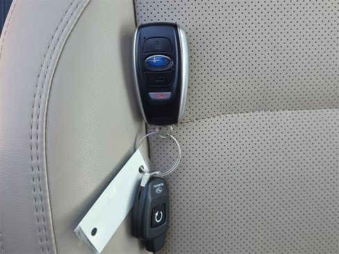 Used 2018 Subaru Outback 2.5i Limited image 35