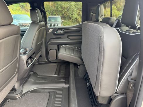 New 2026 GMC Sierra 1500 AT4X image 11