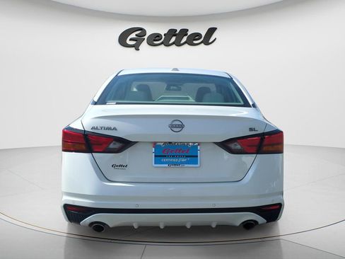 Used 2024 Nissan Altima 2.5 SL FWD image 6