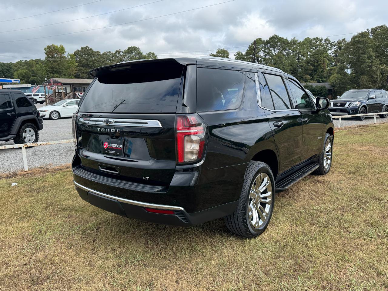 Used 2021 Chevrolet Tahoe LT AWD/4WD image 3