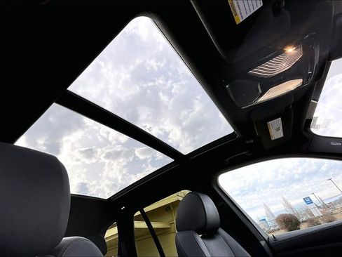 Used 2021 BMW X5 xDrive45e w/ Premium Package image 15