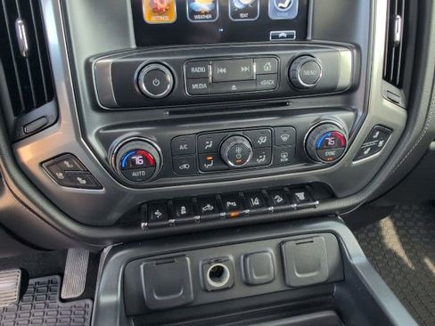 Used 2018 Chevrolet Silverado 2500 LTZ w/ Duramax Plus Package image 22