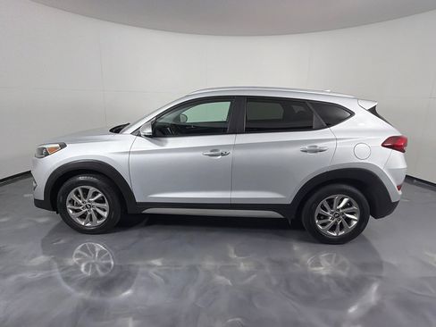 Used 2017 Hyundai Tucson SE Plus AWD/4WD image 8