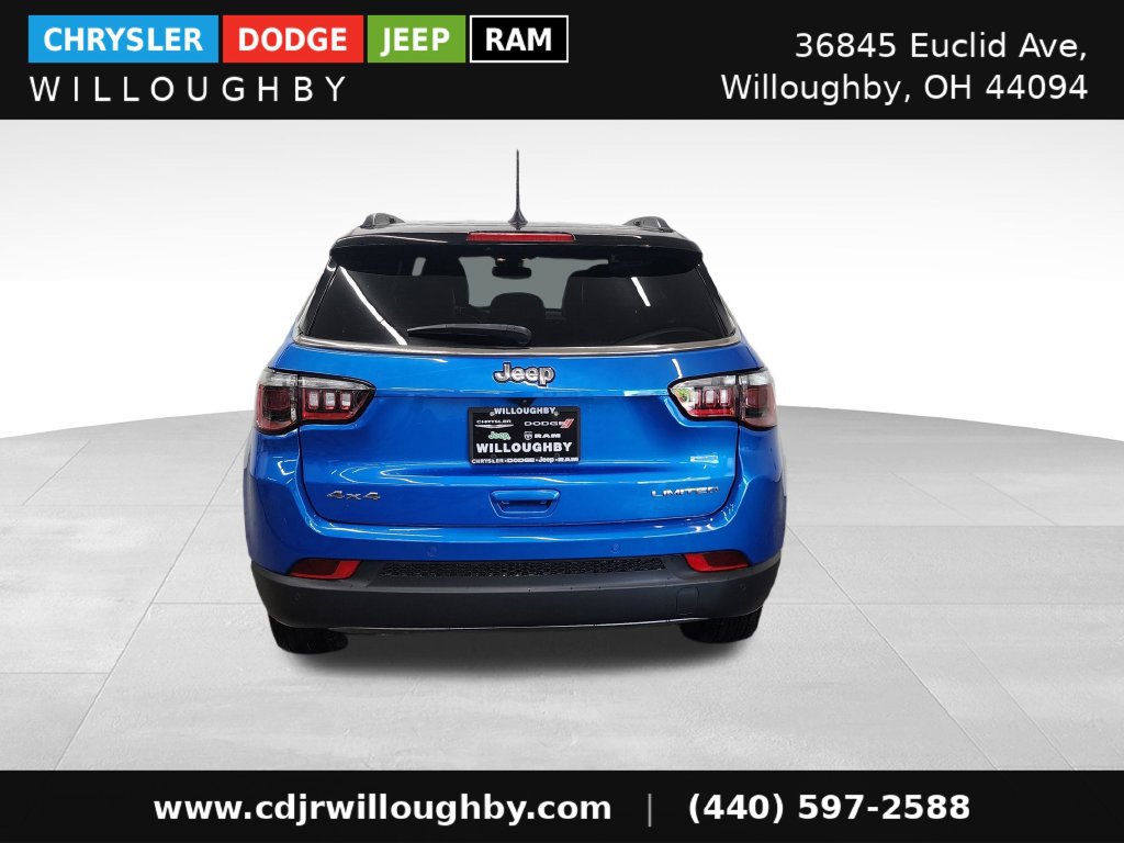 Used 2024 Jeep Compass Limited AWD/4WD image 8