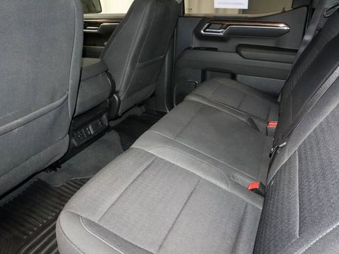 Used 2023 Chevrolet Silverado 1500 LT AWD/4WD image 21