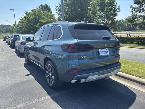 Certified 2024 BMW X5 xDrive50e w/ Executive Package AWD/4WD image 19