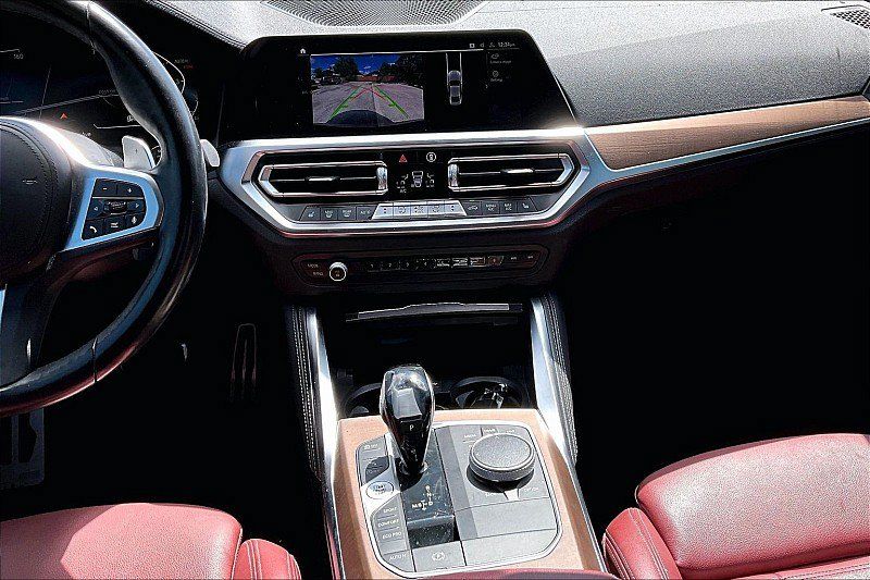 Used 2021 BMW 430i Coupe w/ M Sport Package RWD image 5