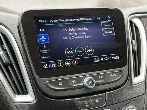 Used 2024 Chevrolet Malibu LT image 20