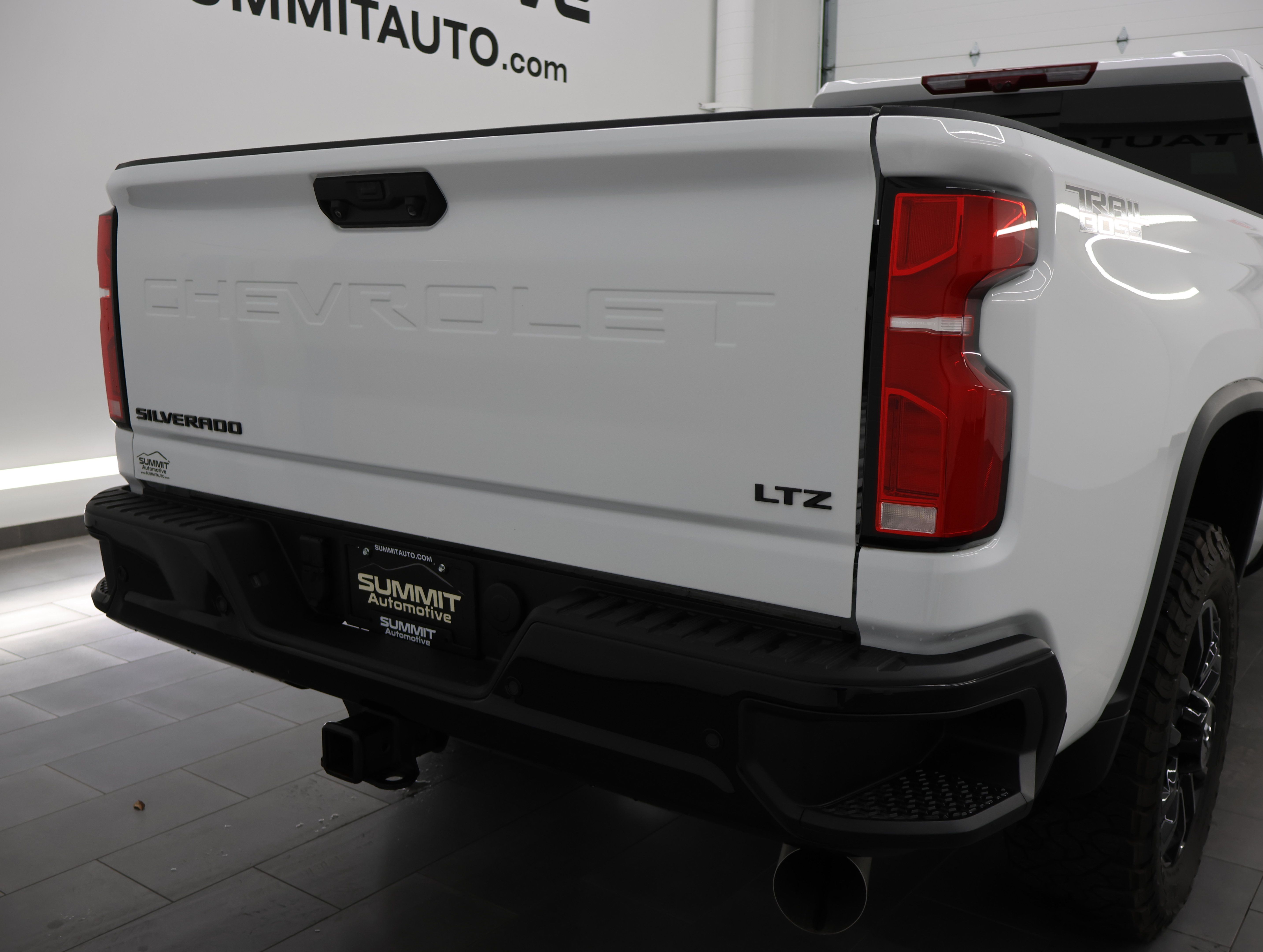 Used 2026 Chevrolet Silverado 3500 LTZ w/ LTZ Plus Package AWD/4WD image 30