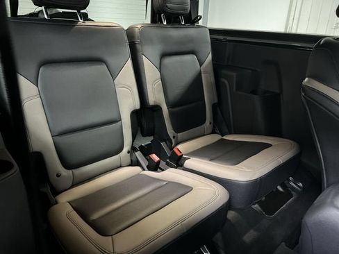 Used 2024 Ford Bronco Big Bend w/ Sasquatch Package AWD/4WD image 26