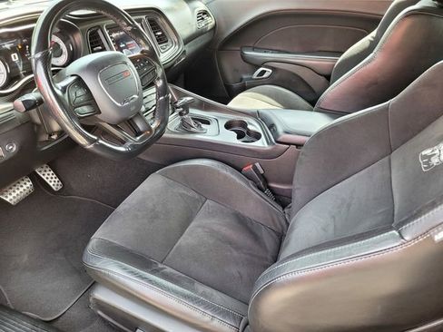Used 2021 Dodge Challenger R/T Scat Pack RWD image 12