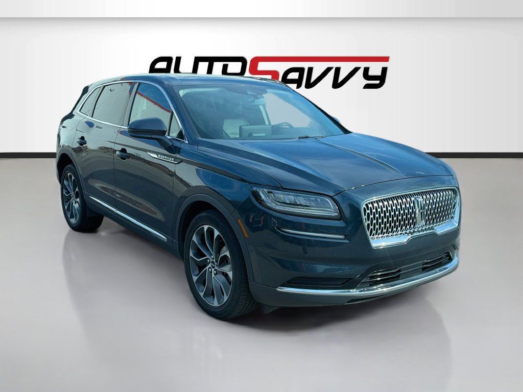 Used 2023 Lincoln Nautilus Reserve AWD/4WD image 1