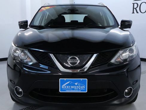 Used 2018 Nissan Rogue Sport SL w/ SL Premium Package AWD/4WD image 2