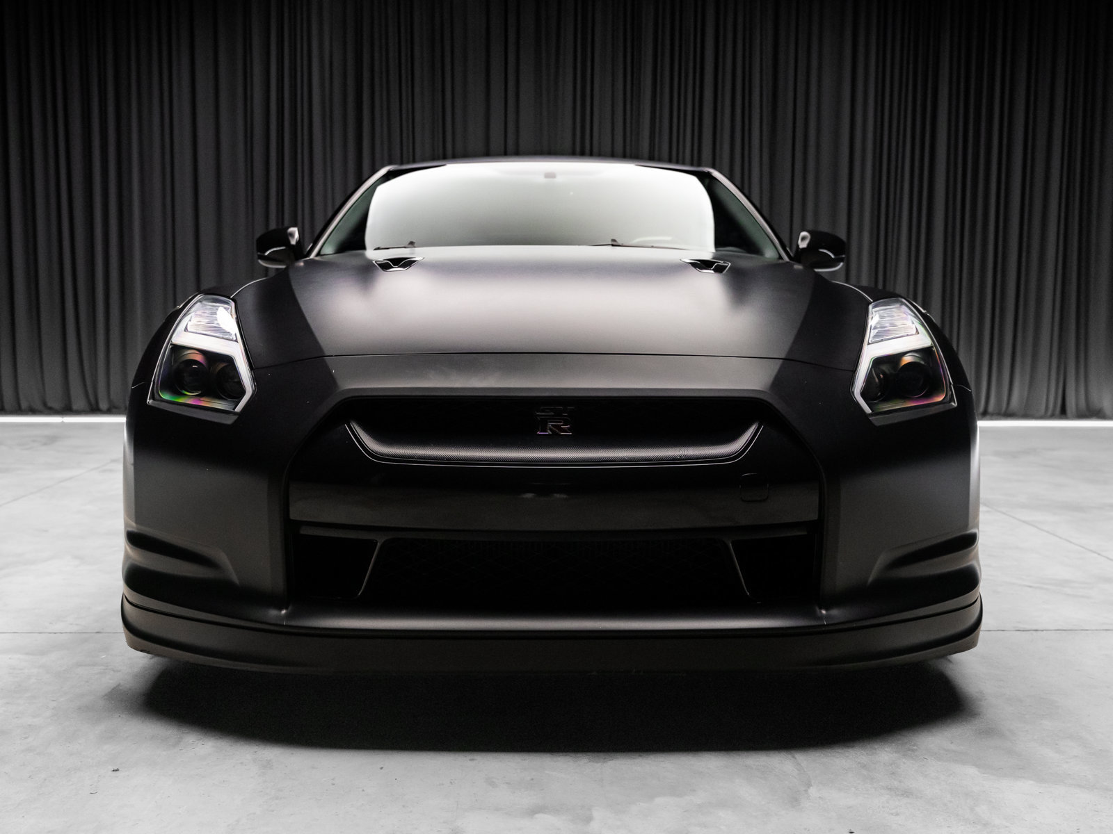 Used 2009 Nissan GT-R Premium AWD/4WD image 22