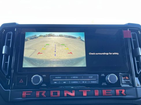 New 2026 Nissan Frontier PRO-4X w/ Tow Package AWD/4WD image 10