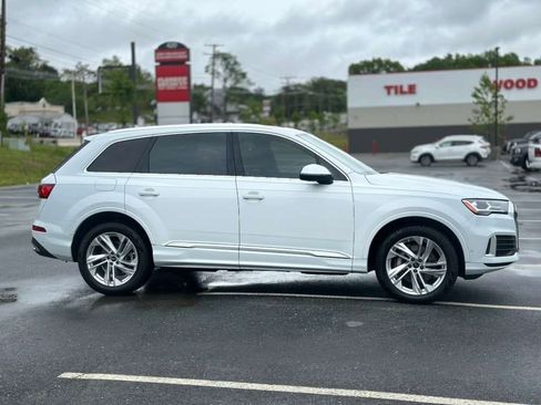 Used 2023 Audi Q7 2.0T Premium w/ Convenience Package AWD/4WD image 8