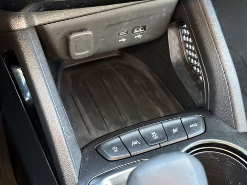 Certified 2024 Chevrolet TrailBlazer LT w/ LT Cold Weather Package image 26