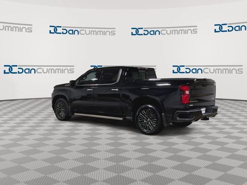 Used 2019 Chevrolet Silverado 1500 High Country w/ Technology Package AWD/4WD image 6