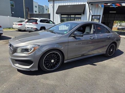 Used 2016 Mercedes-Benz CLA 250 image 3