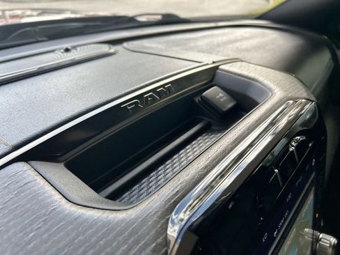 Used 2019 RAM 2500 Limited AWD/4WD image 47