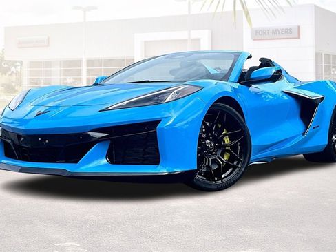 Used 2024 Chevrolet Corvette Z06 image 24