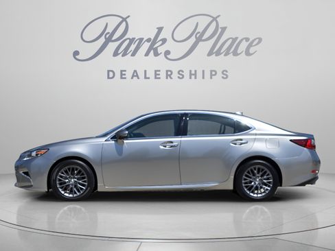 Used 2018 Lexus ES 350 w/ Premier Package FWD image 2