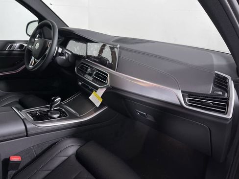 Certified 2023 BMW X5 xDrive40i w/ Premium Package image 15
