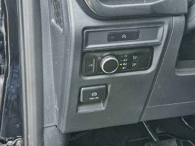 Used 2025 Ford F150 STX AWD/4WD image 10