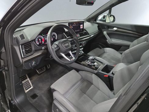 Used 2022 Audi SQ5 Premium Plus w/ Premium Plus Package AWD/4WD image 5